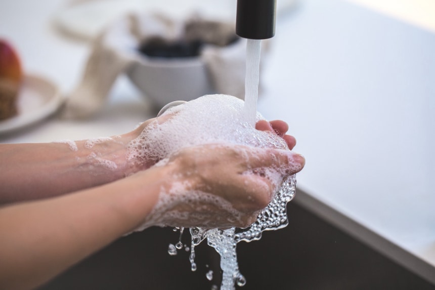 zu häufiges Händewaschen kann der Haut schaden